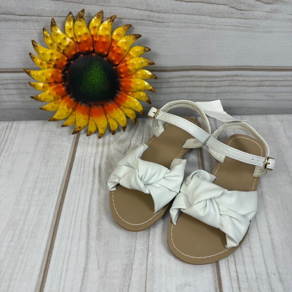 Crewcuts Girls White Knot Sandals Adjustable Buckle Strap Shoes 11C